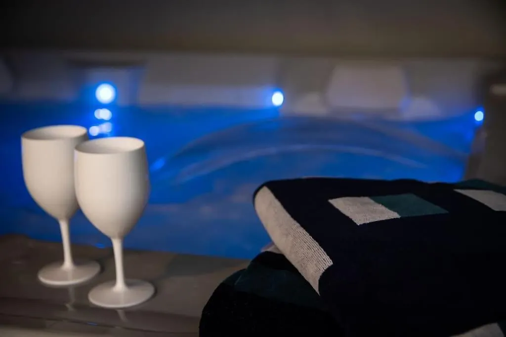 Holiday home Luxury Central Bmth House With Hot Tub. Stunning! Bournemouth