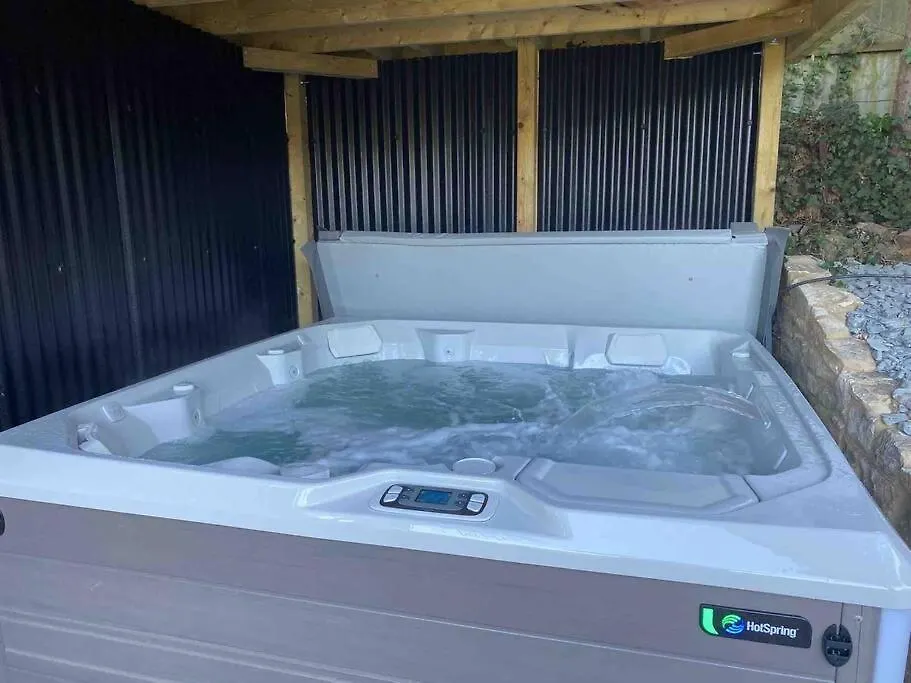 Luxury Central Bmth House With Hot Tub. Stunning! Bournemouth