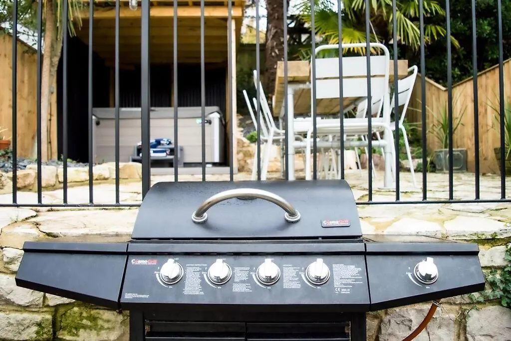 Holiday home Luxury Central Bmth House With Hot Tub. Stunning! Bournemouth United Kingdom