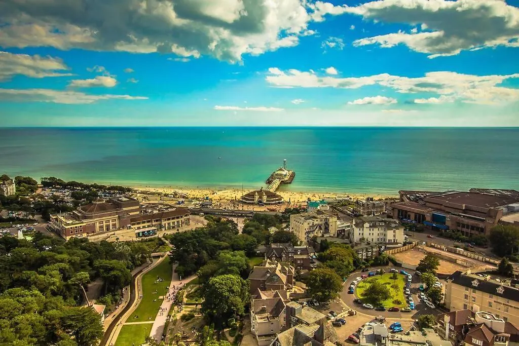 Holiday home Luxury Central Bmth House With Hot Tub. Stunning! Bournemouth United Kingdom