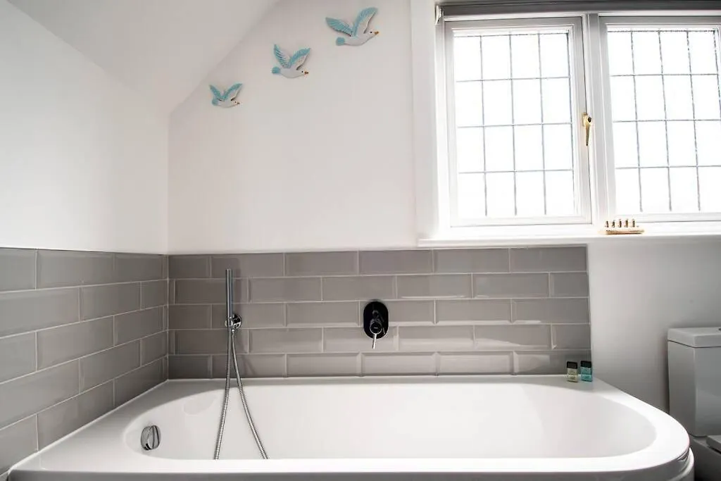 Luxury Central Bmth House With Hot Tub. Stunning! Bournemouth 0*,
