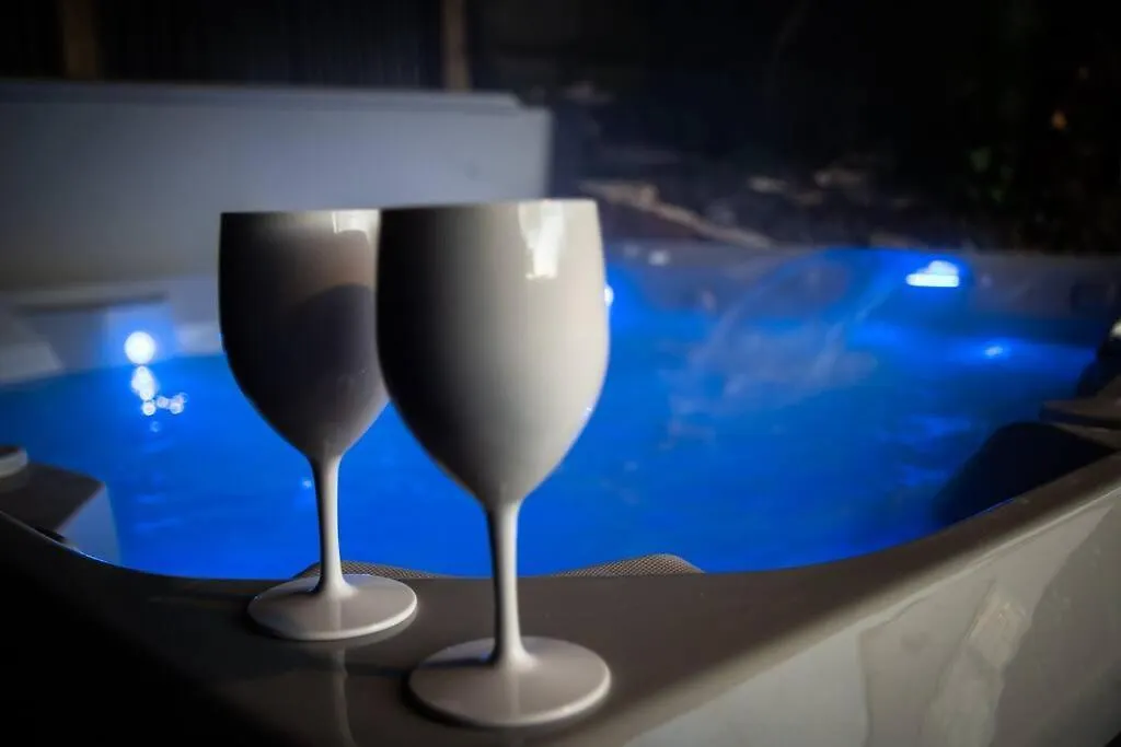 Luxury Central Bmth House With Hot Tub. Stunning! Bournemouth Holiday home